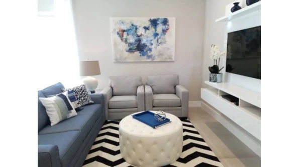 5 Reasons to Layer Living Room Rugs