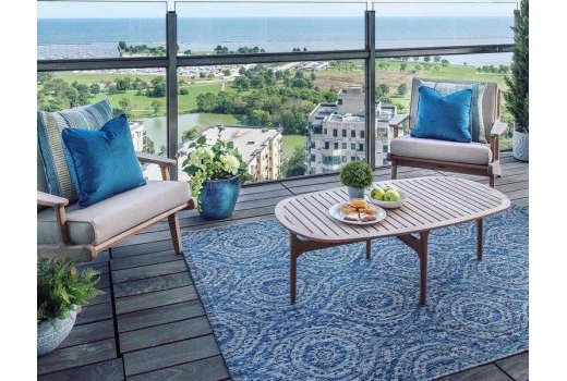 Best Tips for Decorating with an Outdoor Area Rug