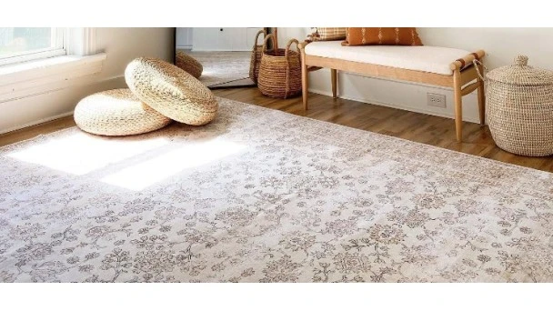 Perfect Guide to Decorating Your Home With Antique Rugs