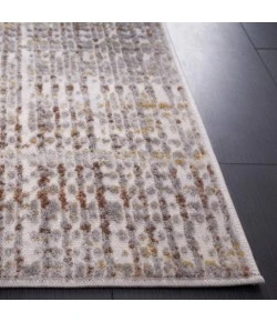 Safavieh Palma Beige / Brown PAM356 2 ft. 2 in. X 9 ft. Runner Rug