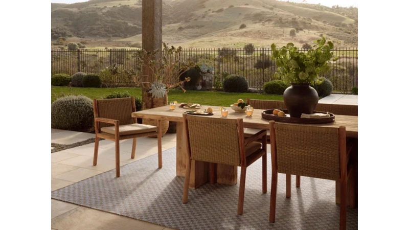 How to Use Area Rugs to Create Different Zones in a Room